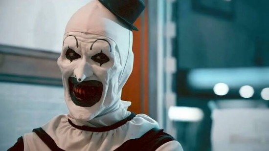    : "Terrifier 4"   !